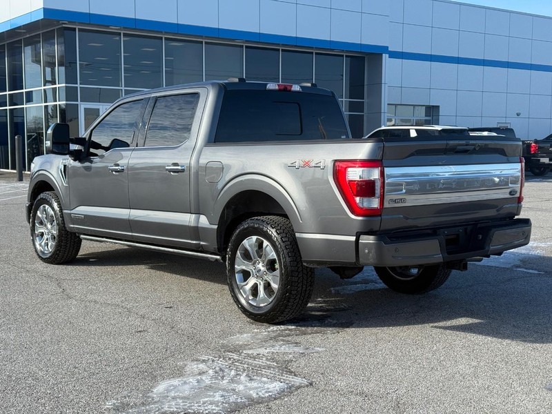 Ford F-150 Vehicle Full-screen Gallery Image 3