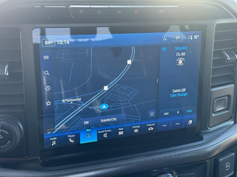 Ford F-150 Vehicle Full-screen Gallery Image 19