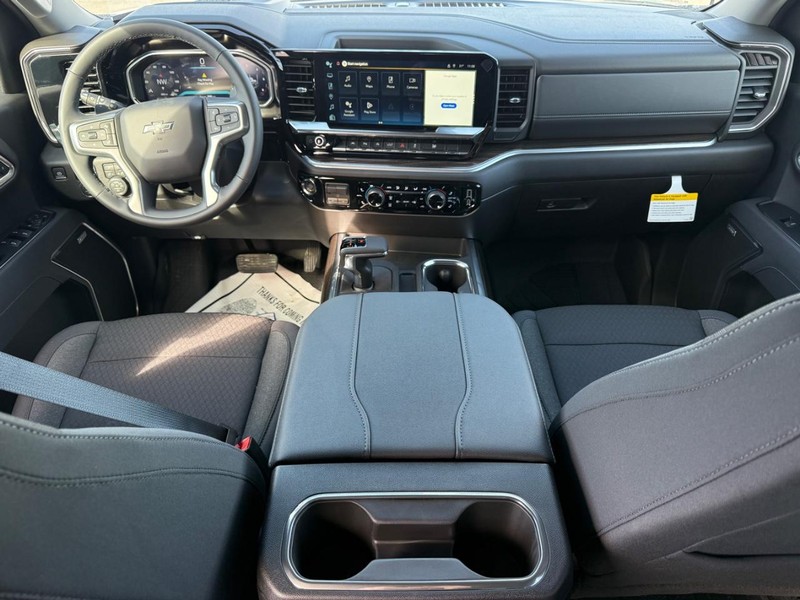Chevrolet Silverado 1500 Vehicle Full-screen Gallery Image 6