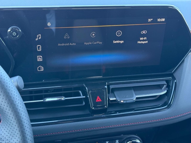 Chevrolet TrailBlazer Vehicle Full-screen Gallery Image 10