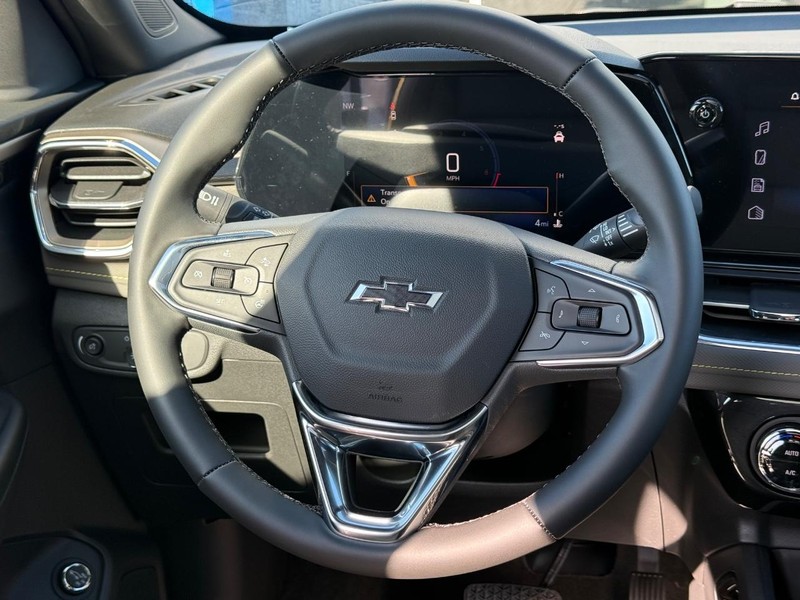 Chevrolet TrailBlazer Vehicle Full-screen Gallery Image 8