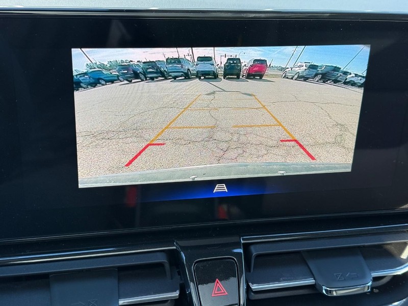 Chevrolet TrailBlazer Vehicle Full-screen Gallery Image 12