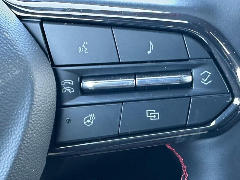 Chevrolet Traverse Vehicle Full-screen Gallery Image 15