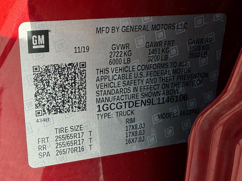 Chevrolet Colorado Vehicle Full-screen Gallery Image 25