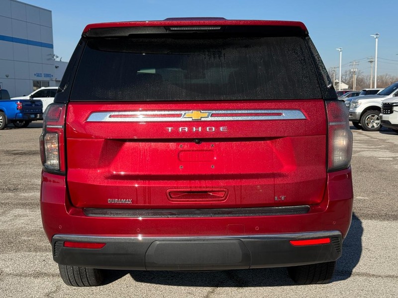 Chevrolet Tahoe Vehicle Full-screen Gallery Image 4