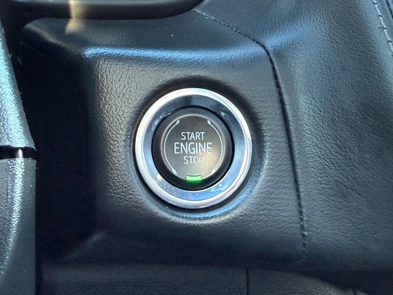 Chevrolet Tahoe Vehicle Full-screen Gallery Image 17