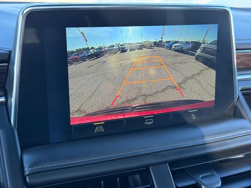 Chevrolet Tahoe Vehicle Full-screen Gallery Image 20