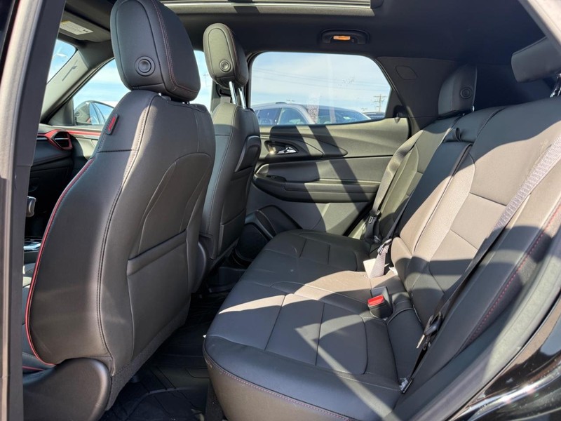 Chevrolet TrailBlazer Vehicle Full-screen Gallery Image 5