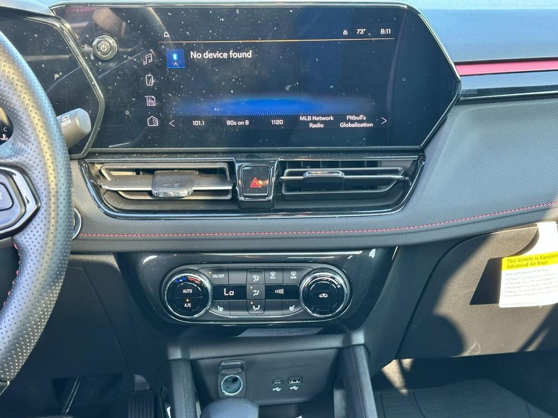 Chevrolet TrailBlazer Vehicle Full-screen Gallery Image 8