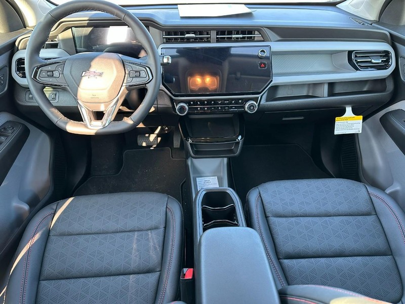 Chevrolet Bolt Vehicle Full-screen Gallery Image 5