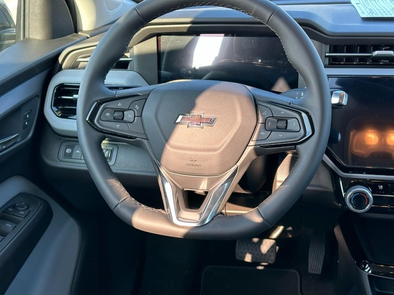 Chevrolet Bolt Vehicle Full-screen Gallery Image 6