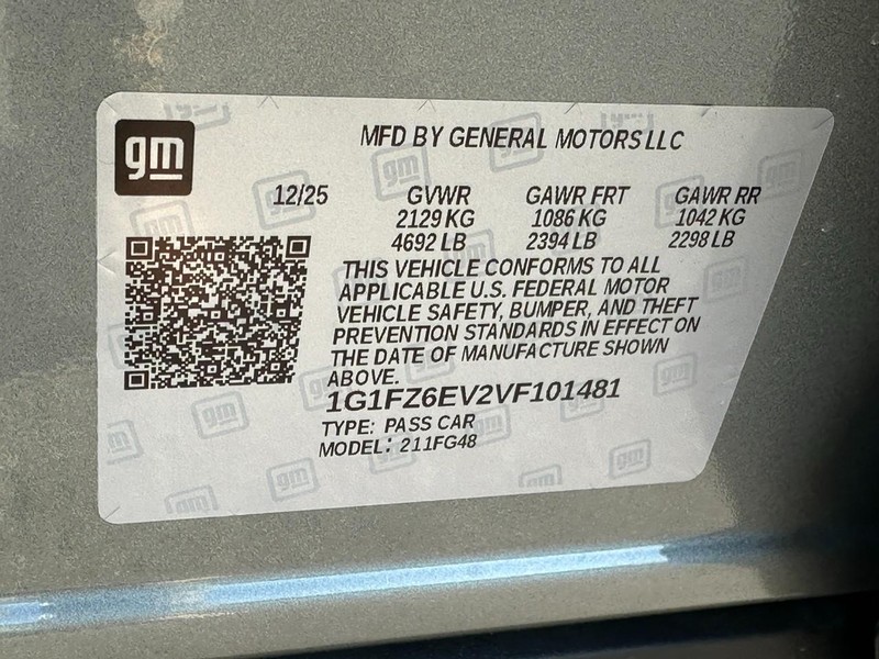 Chevrolet Bolt Vehicle Full-screen Gallery Image 14