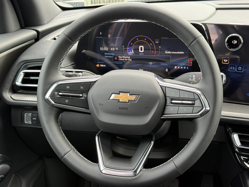 Chevrolet Traverse Vehicle Full-screen Gallery Image 8