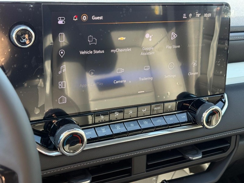 Chevrolet Colorado Vehicle Full-screen Gallery Image 10