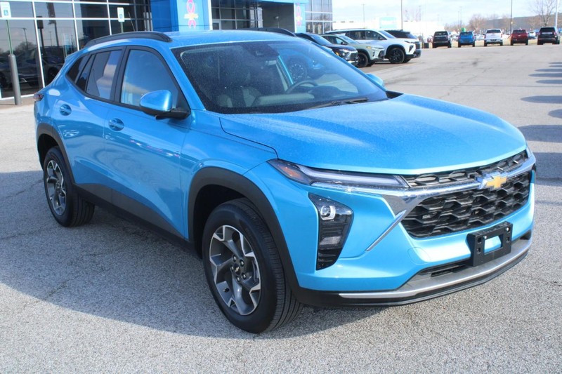 Chevrolet Trax Vehicle Full-screen Gallery Image 8