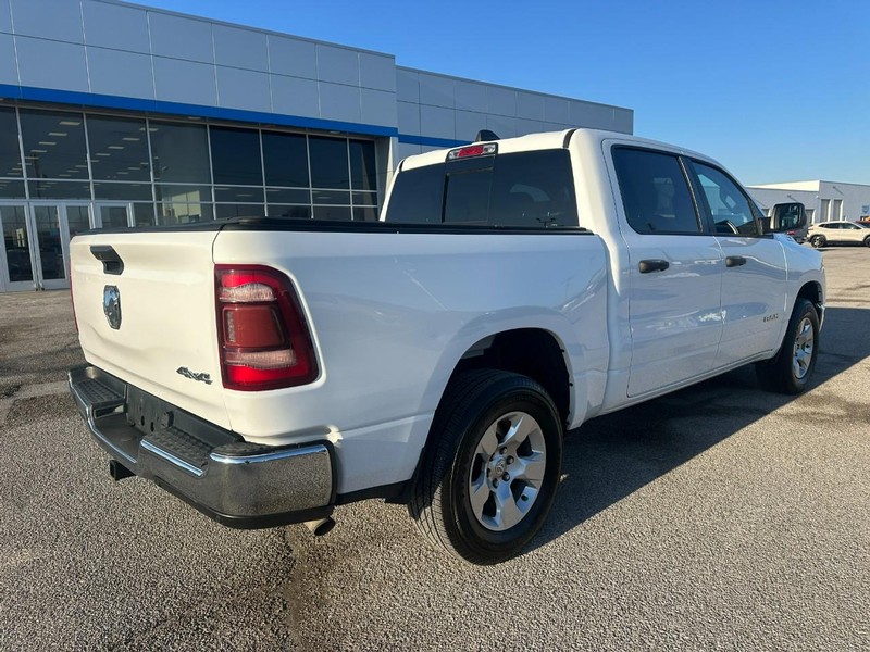 Ram 1500 Vehicle Full-screen Gallery Image 6