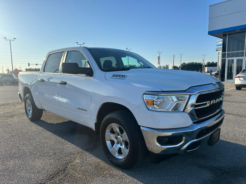 Ram 1500 Vehicle Full-screen Gallery Image 8