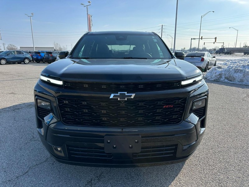 Chevrolet Traverse Vehicle Full-screen Gallery Image 9