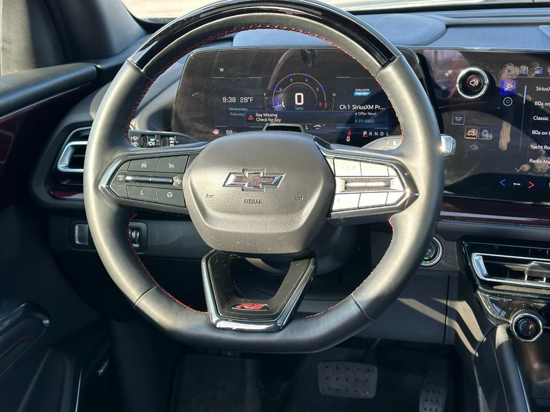 Chevrolet Traverse Vehicle Full-screen Gallery Image 15