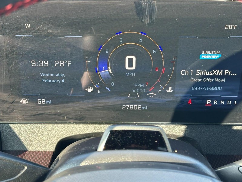 Chevrolet Traverse Vehicle Full-screen Gallery Image 24