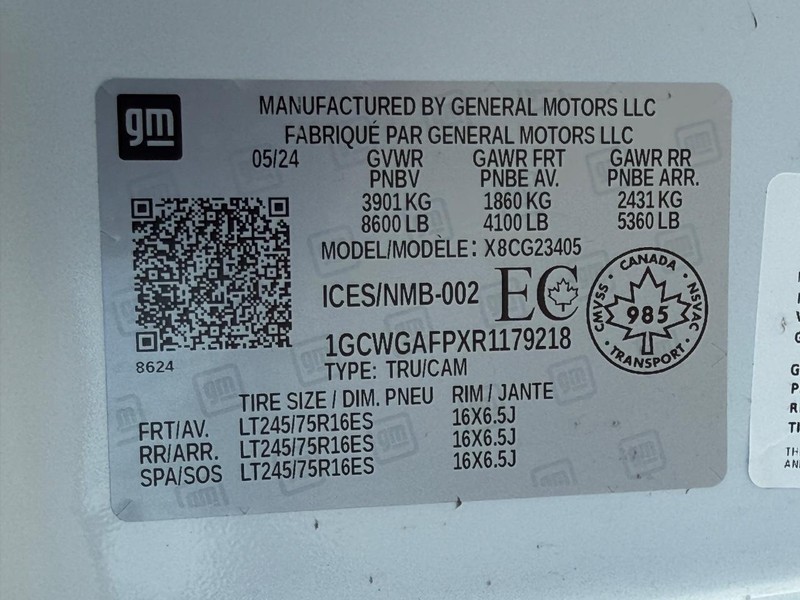 Chevrolet Express Cargo Van Vehicle Full-screen Gallery Image 24