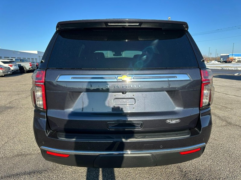 Chevrolet Tahoe Vehicle Full-screen Gallery Image 4