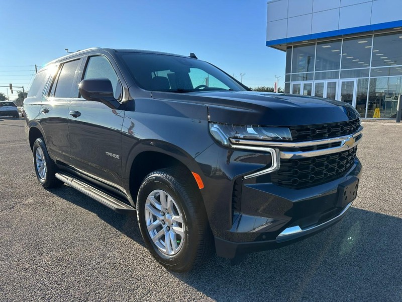 Chevrolet Tahoe Vehicle Full-screen Gallery Image 8