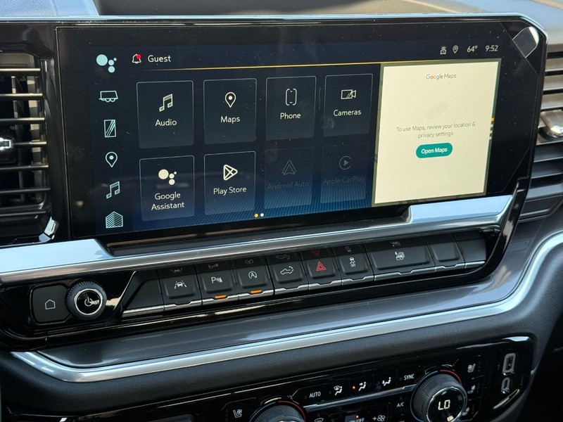 Chevrolet Silverado 1500 Vehicle Full-screen Gallery Image 12