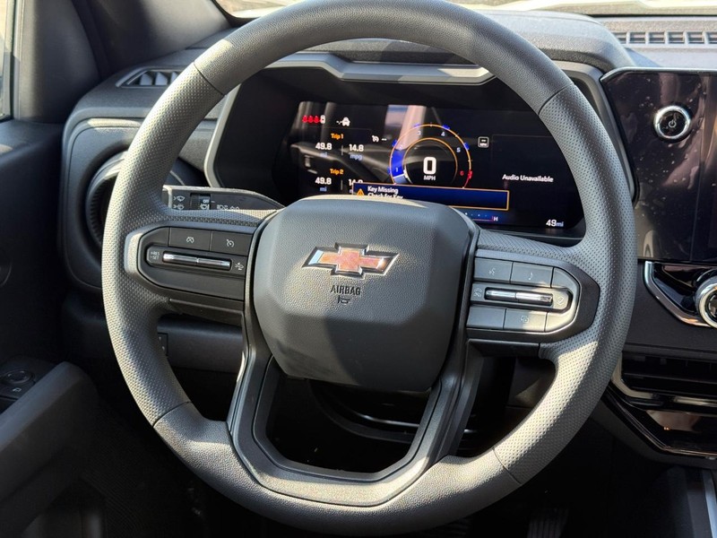 Chevrolet Colorado Vehicle Full-screen Gallery Image 7