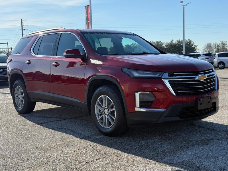 Chevrolet Traverse Vehicle Full-screen Gallery Image 8
