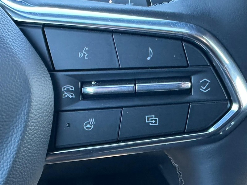 Chevrolet Equinox Vehicle Full-screen Gallery Image 12