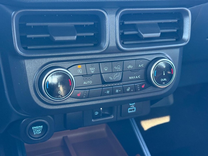 Ford Maverick Vehicle Full-screen Gallery Image 18