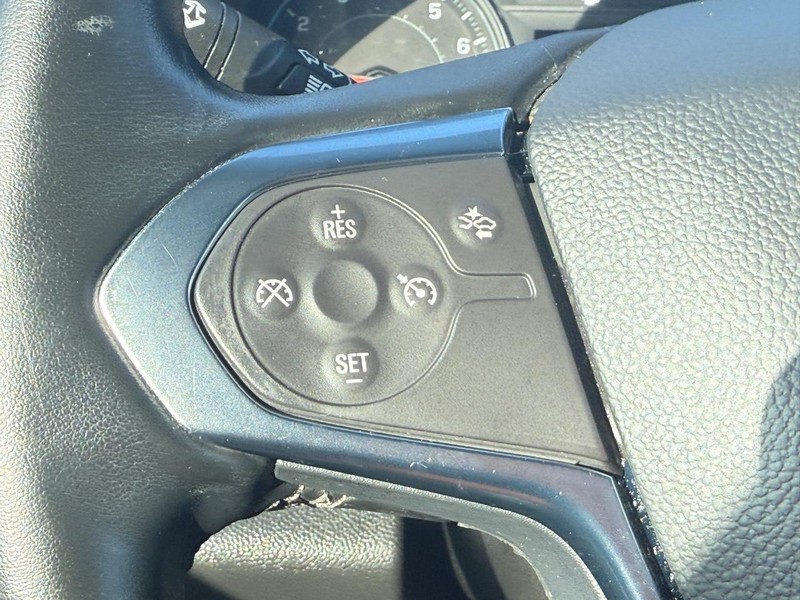 Chevrolet Traverse Vehicle Full-screen Gallery Image 14