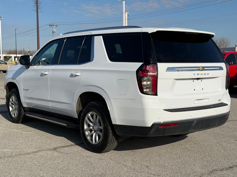 Chevrolet Tahoe Vehicle Full-screen Gallery Image 3