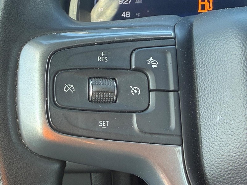 Chevrolet Tahoe Vehicle Full-screen Gallery Image 14