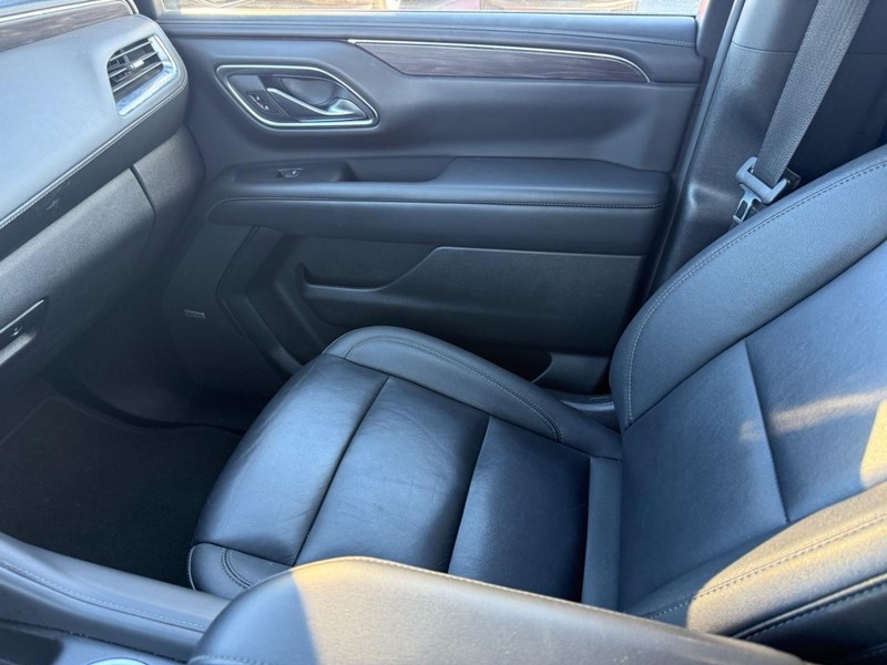 Chevrolet Tahoe Vehicle Full-screen Gallery Image 21