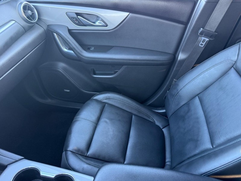 Chevrolet Blazer Vehicle Full-screen Gallery Image 21