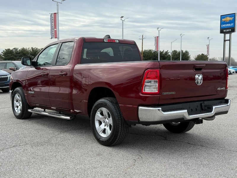 Ram 1500 Vehicle Full-screen Gallery Image 3