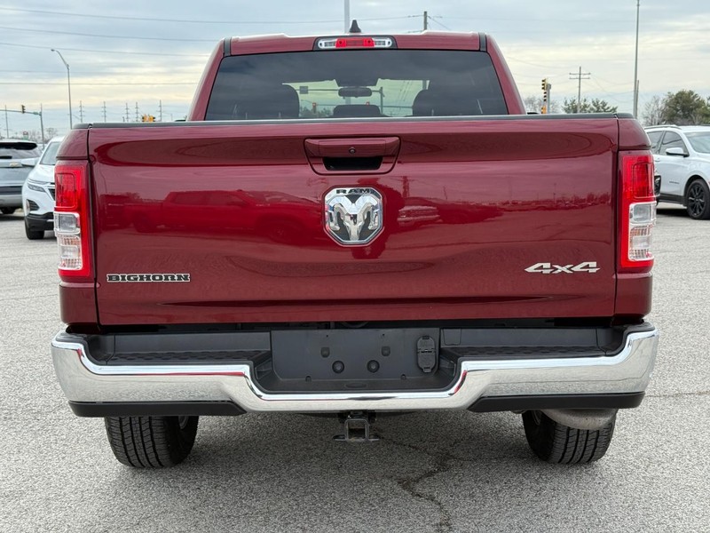 Ram 1500 Vehicle Full-screen Gallery Image 4