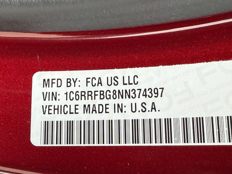 Ram 1500 Vehicle Full-screen Gallery Image 24