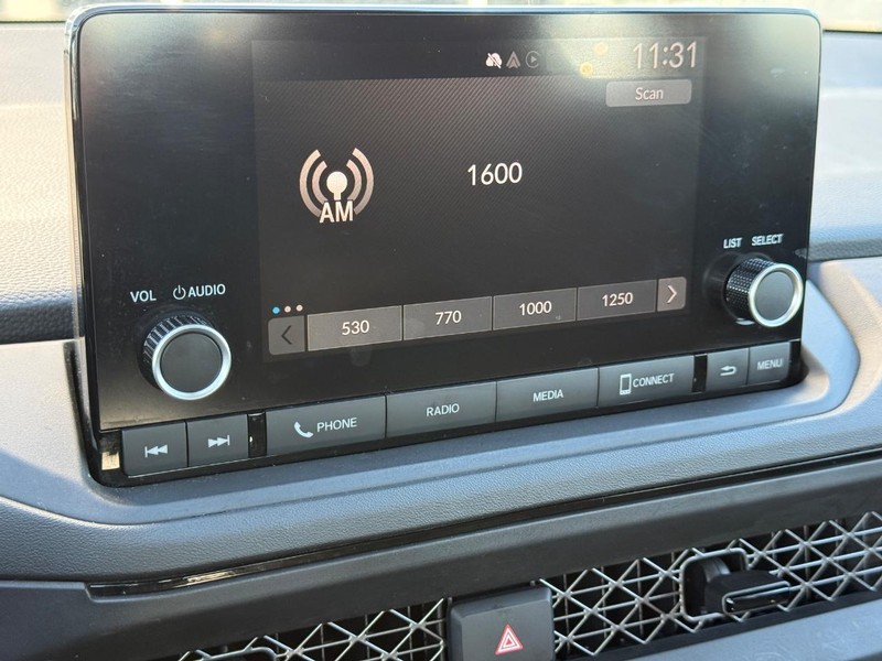 Honda Accord Sedan Vehicle Full-screen Gallery Image 16