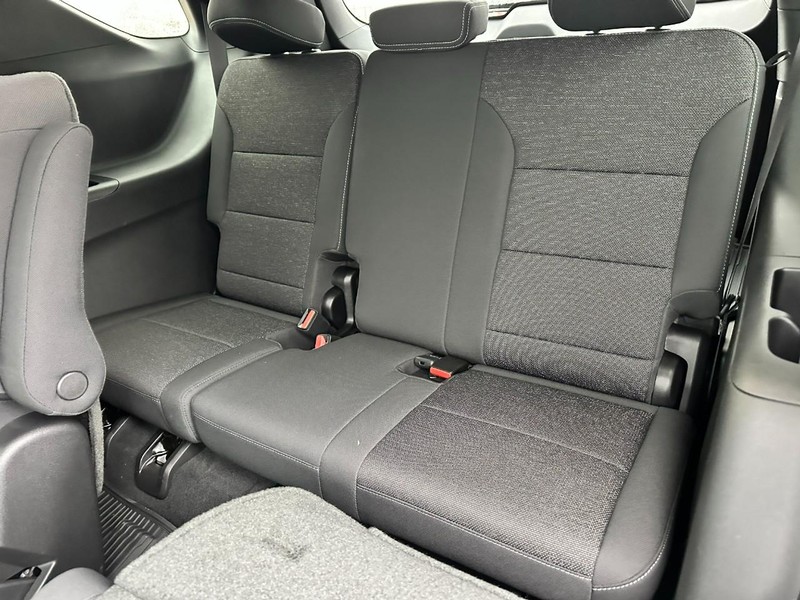 Chevrolet Traverse Vehicle Full-screen Gallery Image 5