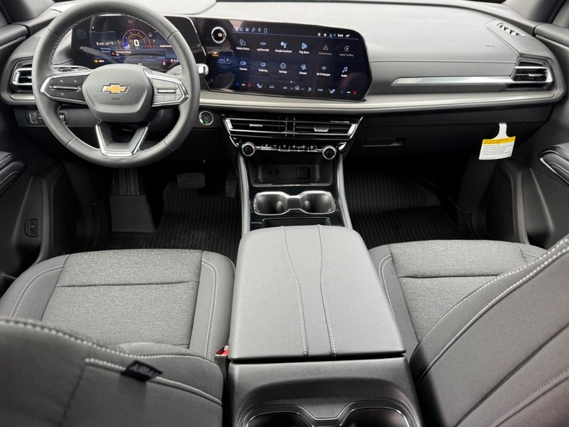 Chevrolet Traverse Vehicle Full-screen Gallery Image 7