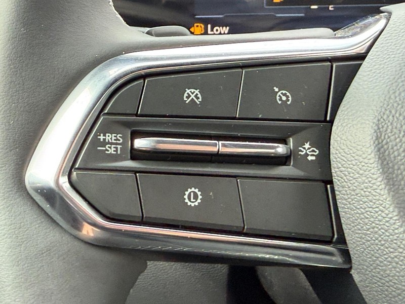 Chevrolet Traverse Vehicle Full-screen Gallery Image 9