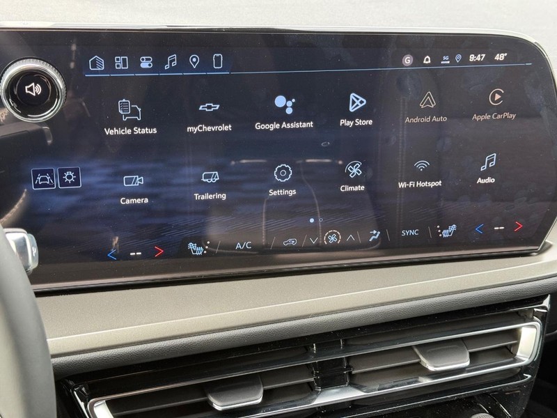 Chevrolet Traverse Vehicle Full-screen Gallery Image 12