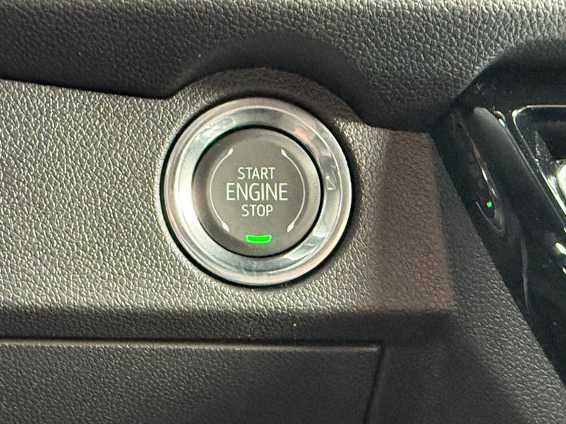 Chevrolet Traverse Vehicle Full-screen Gallery Image 11