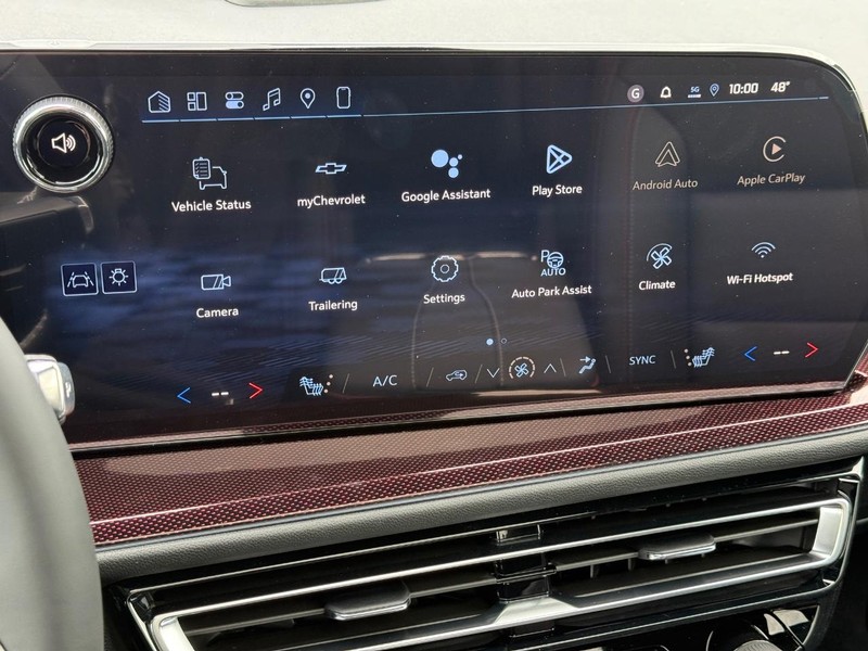 Chevrolet Traverse Vehicle Full-screen Gallery Image 13