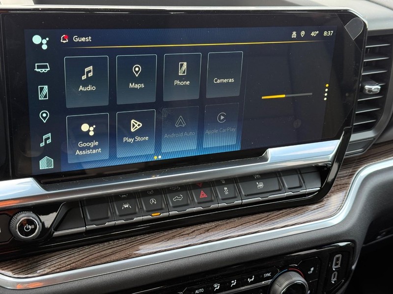 Chevrolet Silverado 1500 Vehicle Full-screen Gallery Image 10