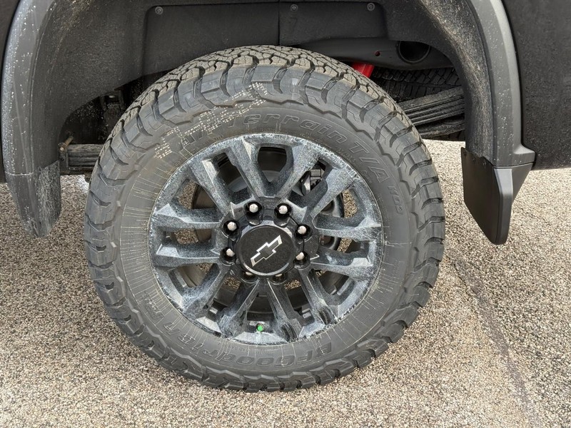 Chevrolet Silverado 2500HD Vehicle Full-screen Gallery Image 4