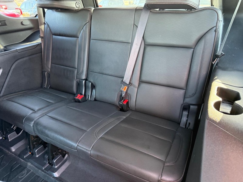 Chevrolet Tahoe Vehicle Full-screen Gallery Image 10